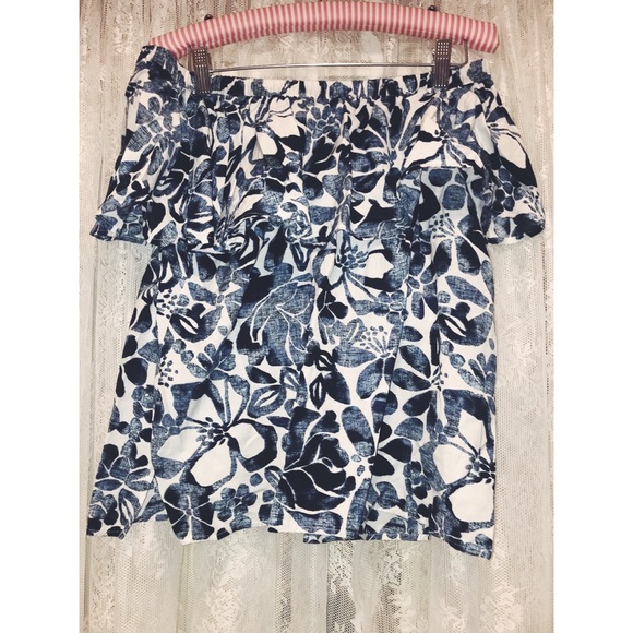 Loft Off the Shoulder Top - Picture 2 of 4